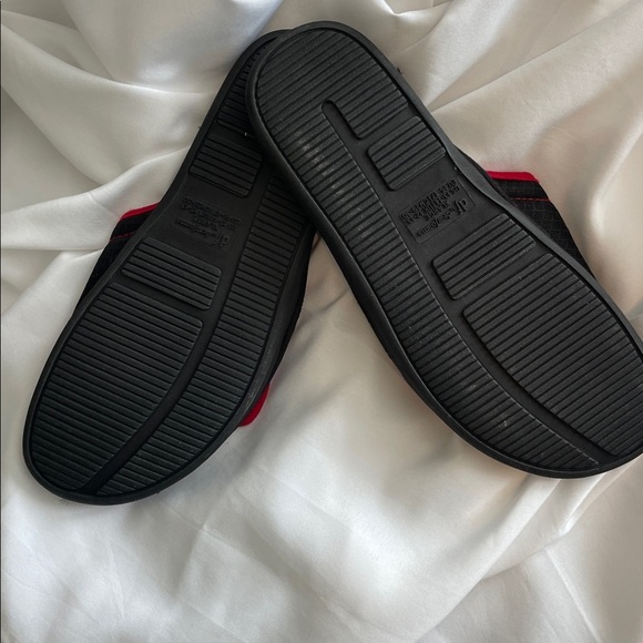 Dearfoams Gray Slide Slippers Men’s - Picture 2 of 5